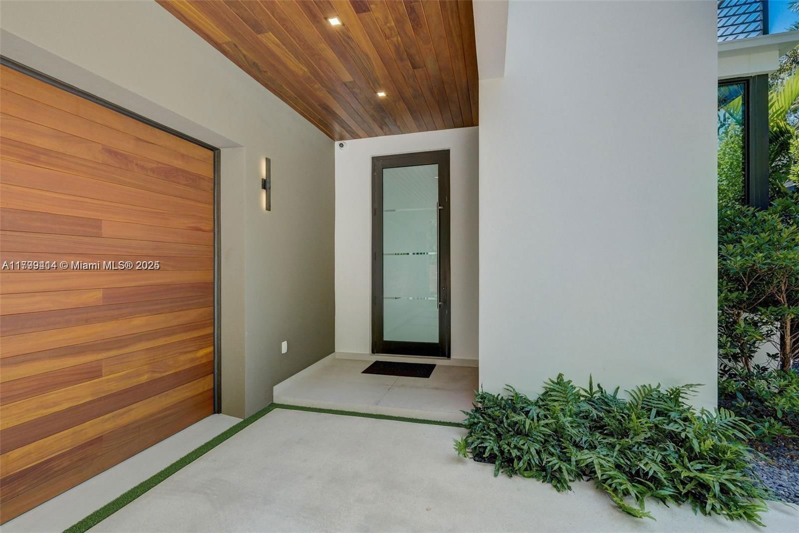 Real estate property located at 1780 CHUCUNANTAH RD, Miami-dade, Sunshine Fruits Co, Miami, FL