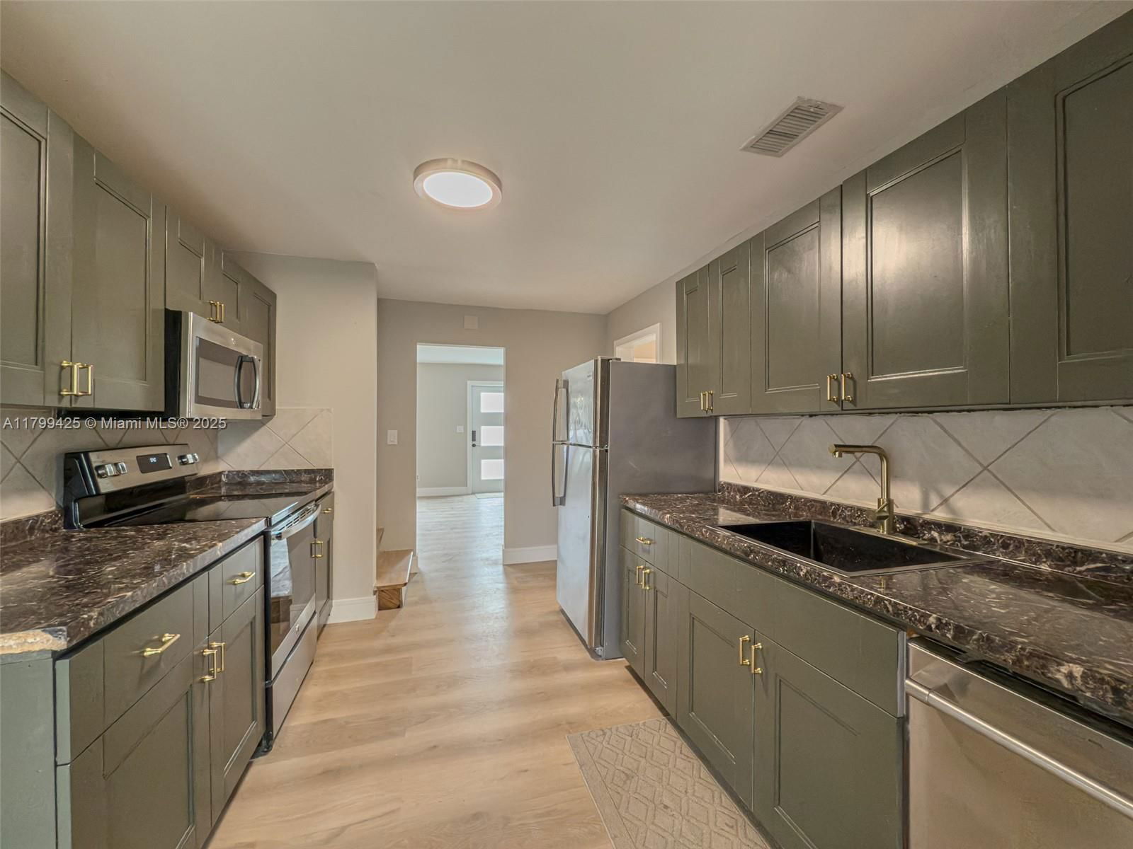 Real estate property located at 1813 10th St, Broward, Riverside Park, Fort Lauderdale, FL
