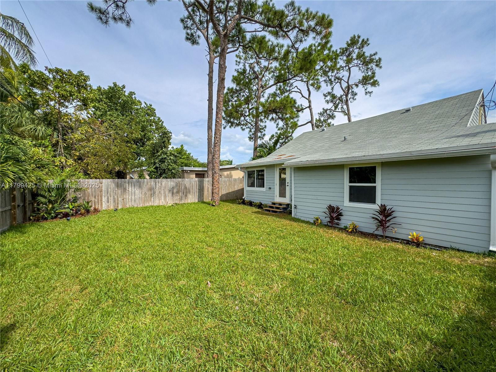 Real estate property located at 1813 10th St, Broward, Riverside Park, Fort Lauderdale, FL