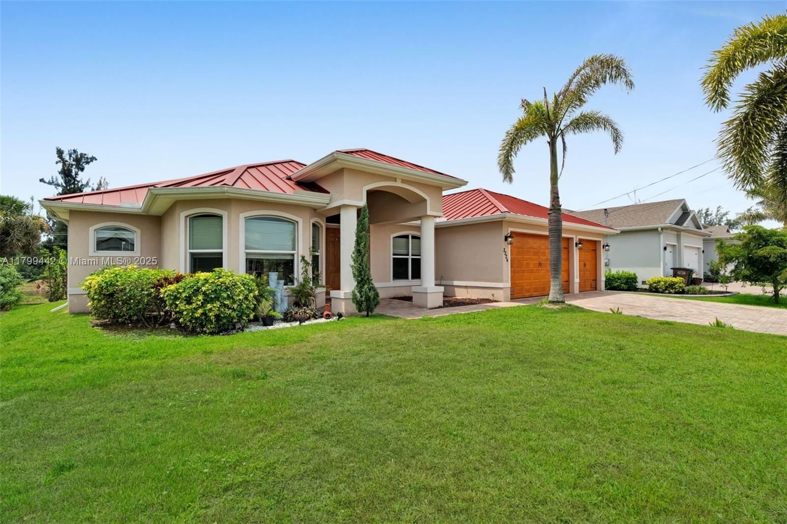 Real estate property located at 3326 8TH ST, Lee, Cape Coral, Cape Coral, FL