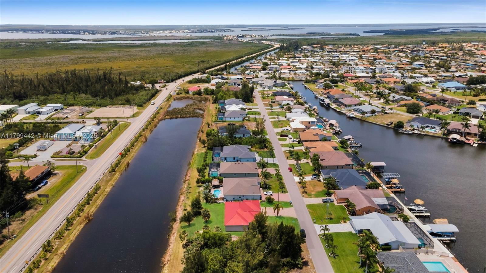 Real estate property located at 3326 8TH ST, Lee, Cape Coral, Cape Coral, FL