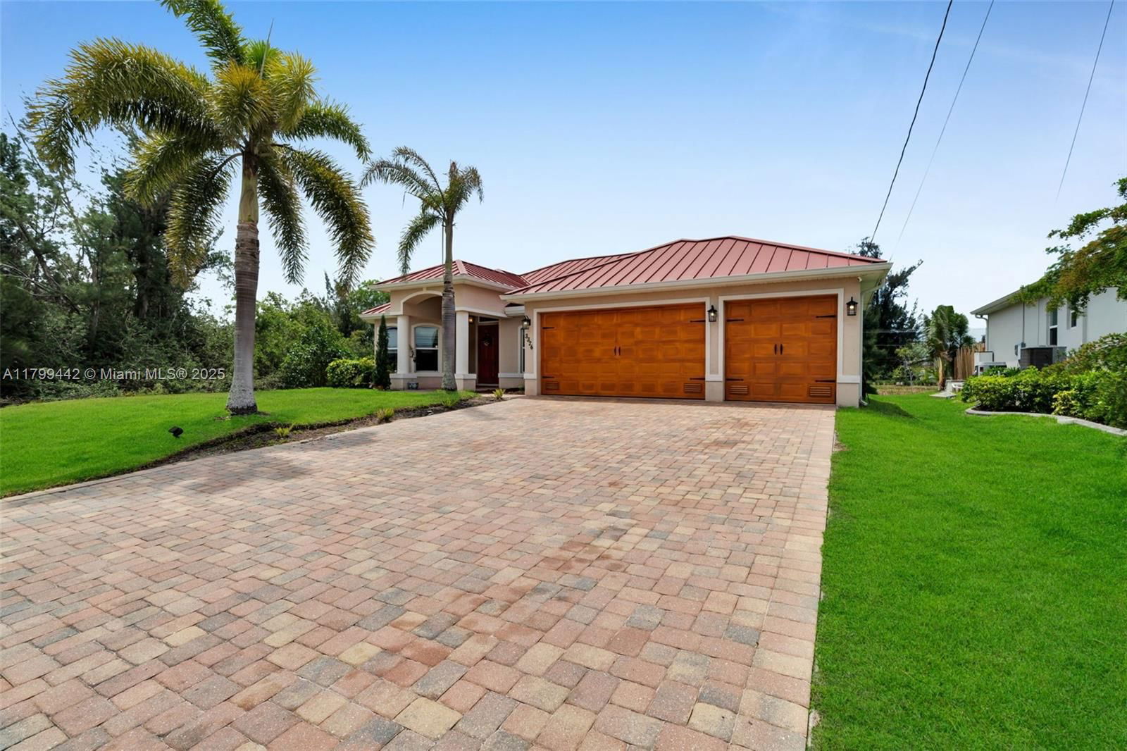 Real estate property located at 3326 8TH ST, Lee, Cape Coral, Cape Coral, FL
