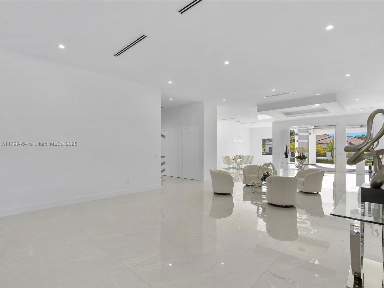 Real estate property located at 9781 131st St, Miami-dade, Florida Fruit Lands Co Su, Hialeah Gardens, FL