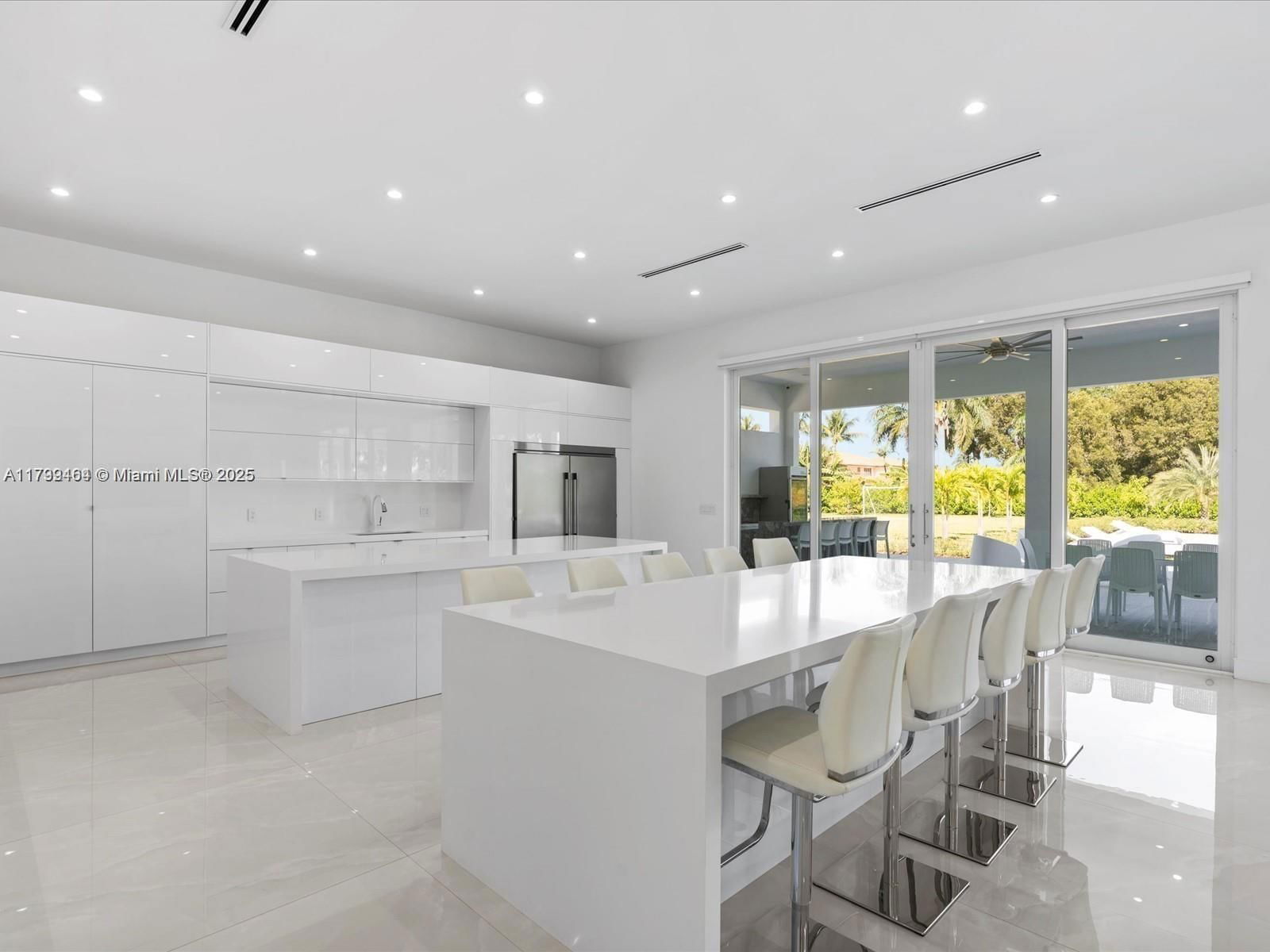 Real estate property located at 9781 131st St, Miami-dade, Florida Fruit Lands Co Su, Hialeah Gardens, FL