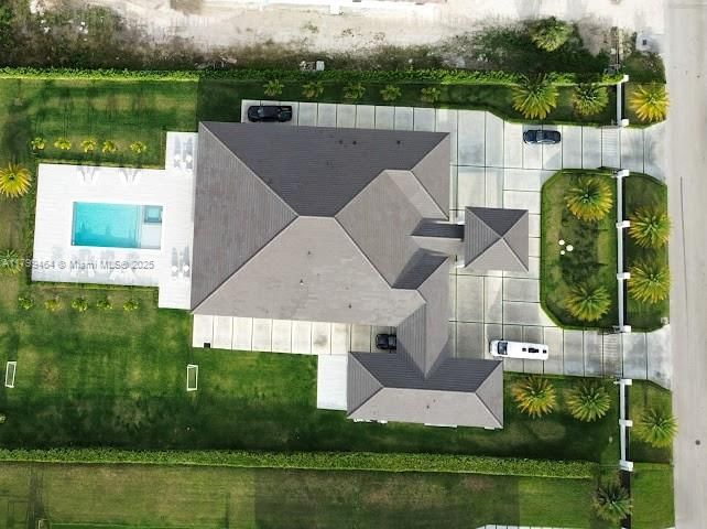 Real estate property located at 9781 131st St, Miami-dade, Florida Fruit Lands Co Su, Hialeah Gardens, FL