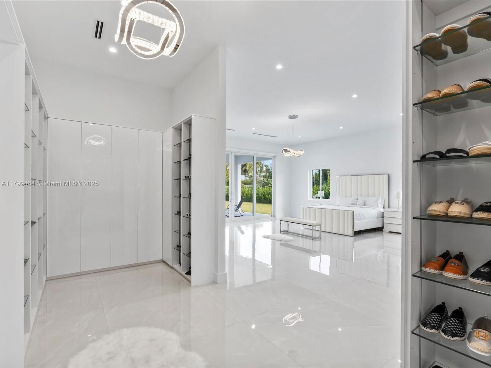 Real estate property located at 9781 131st St, Miami-dade, Florida Fruit Lands Co Su, Hialeah Gardens, FL