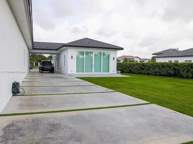 Real estate property located at 9781 131st St, Miami-dade, Florida Fruit Lands Co Su, Hialeah Gardens, FL