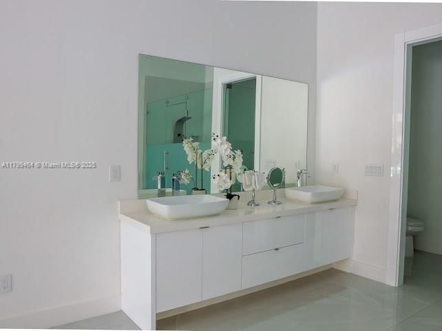 Real estate property located at 9781 131st St, Miami-dade, Florida Fruit Lands Co Su, Hialeah Gardens, FL