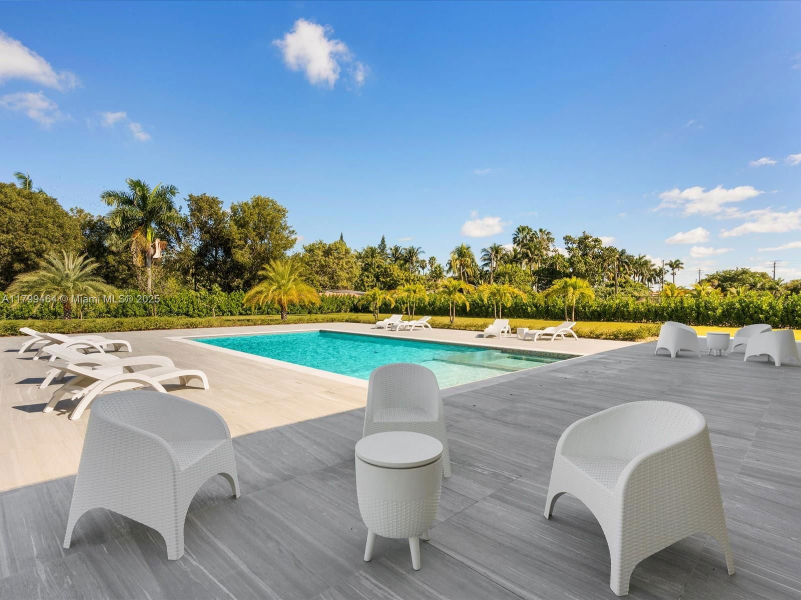 Real estate property located at 9781 131st St, Miami-dade, Florida Fruit Lands Co Su, Hialeah Gardens, FL