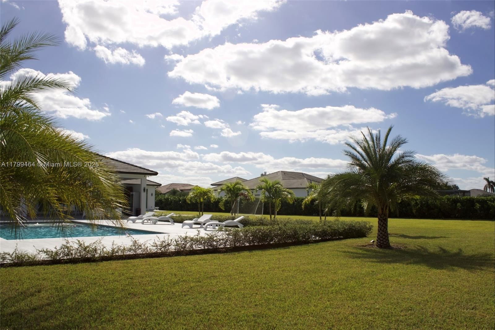Real estate property located at 9781 131st St, Miami-dade, Florida Fruit Lands Co Su, Hialeah Gardens, FL