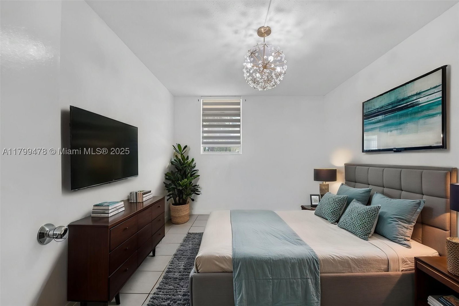 Real estate property located at 801 47th Ave #118W, Miami-dade, Yolanda Villas Condo, Miami, FL