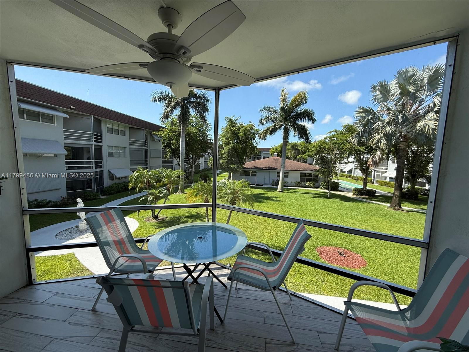 Real estate property located at 400 10th St #214, Broward, Deerfield Beach Gardens, Deerfield Beach, FL