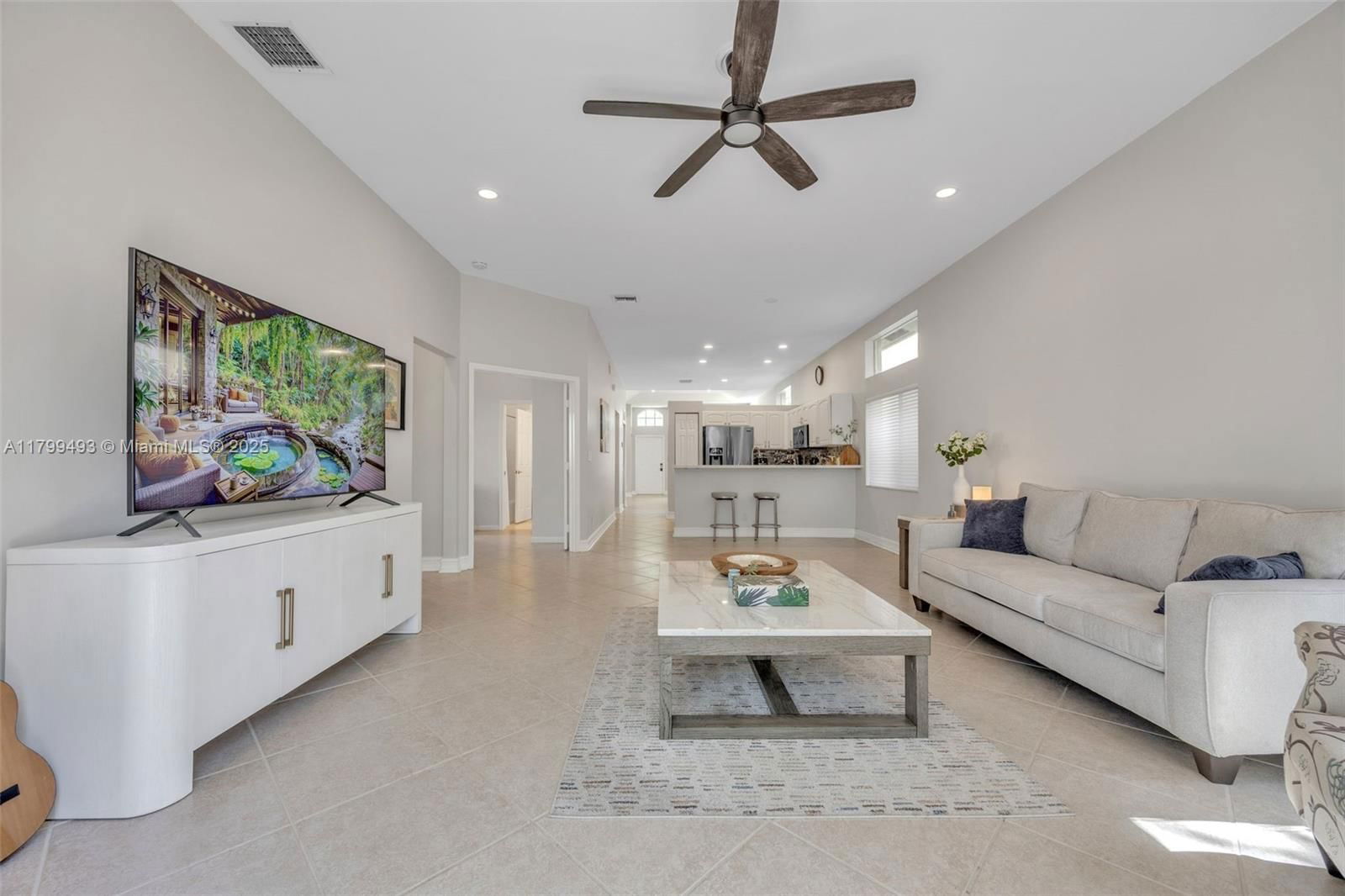 Real estate property located at 5020 Ibis Ct, Broward, Regency Lakes At Coconut, Coconut Creek, FL