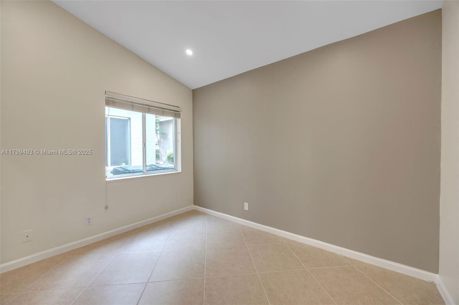 Real estate property located at 5020 Ibis Ct, Broward, Regency Lakes At Coconut, Coconut Creek, FL