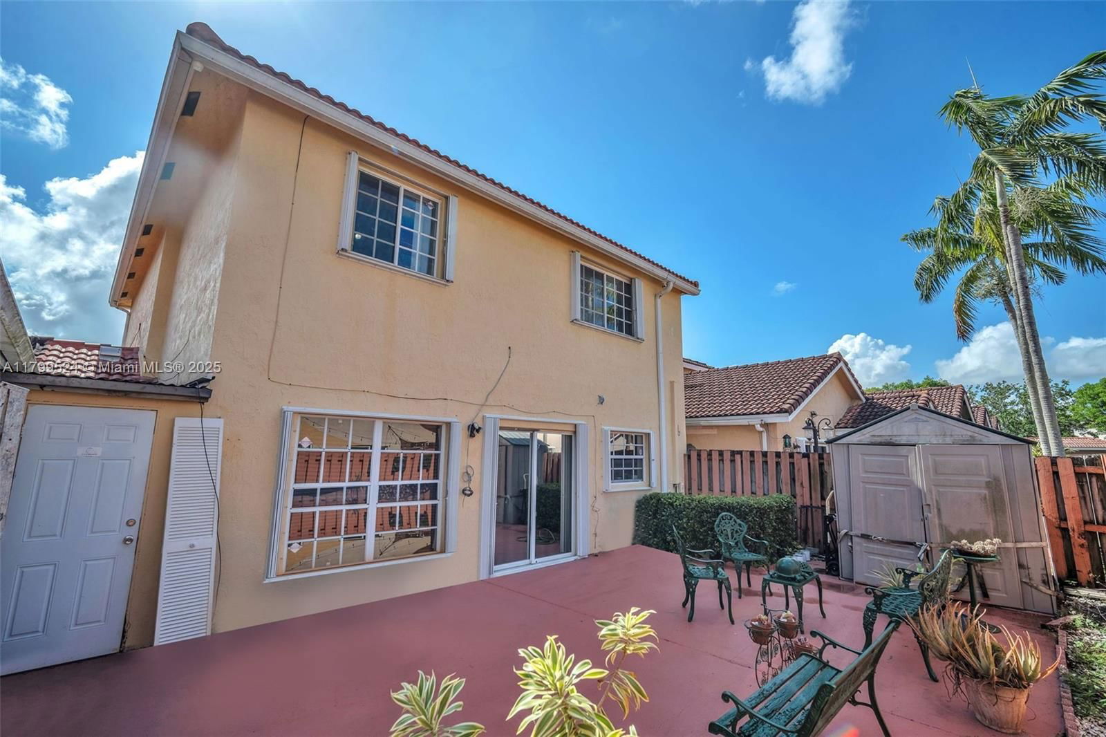 Real estate property located at 9984 162nd Pl, Miami-dade, Forest Lakes Gardens Sec, Miami, FL
