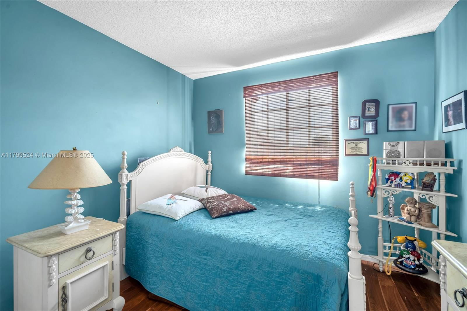 Real estate property located at 9984 162nd Pl, Miami-dade, Forest Lakes Gardens Sec, Miami, FL