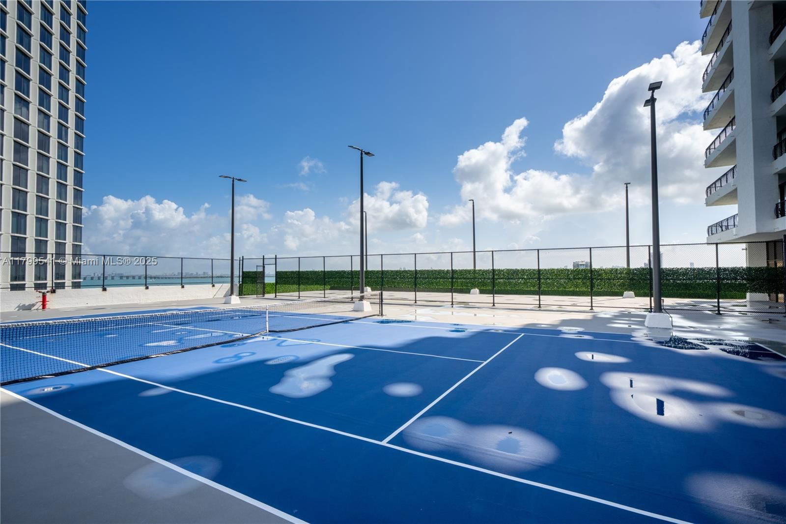 Real estate property located at 555 15th St #508, Miami-dade, Venetia Condo, Miami, FL