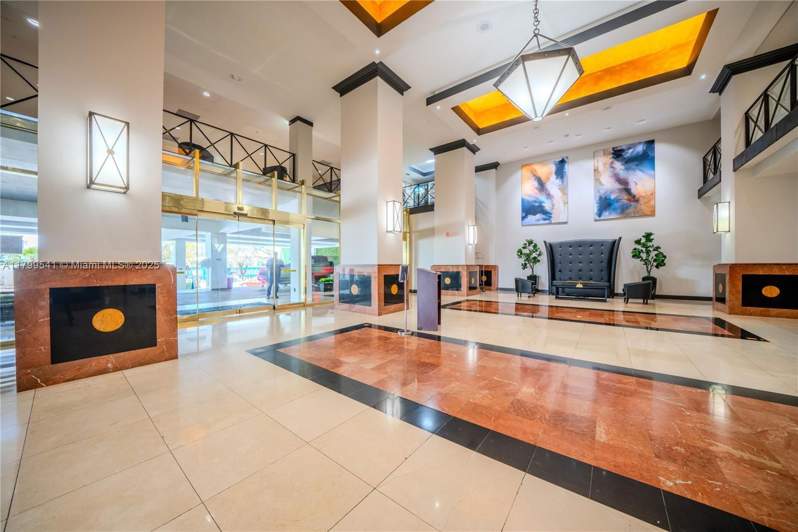 Real estate property located at 555 15th St #508, Miami-dade, Venetia Condo, Miami, FL