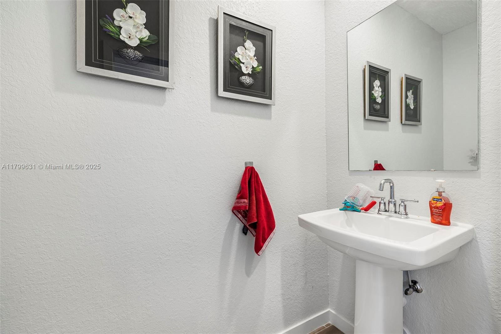 Real estate property located at 1176 23rd Ave, Miami-dade, Towns At Seascape, Homestead, FL