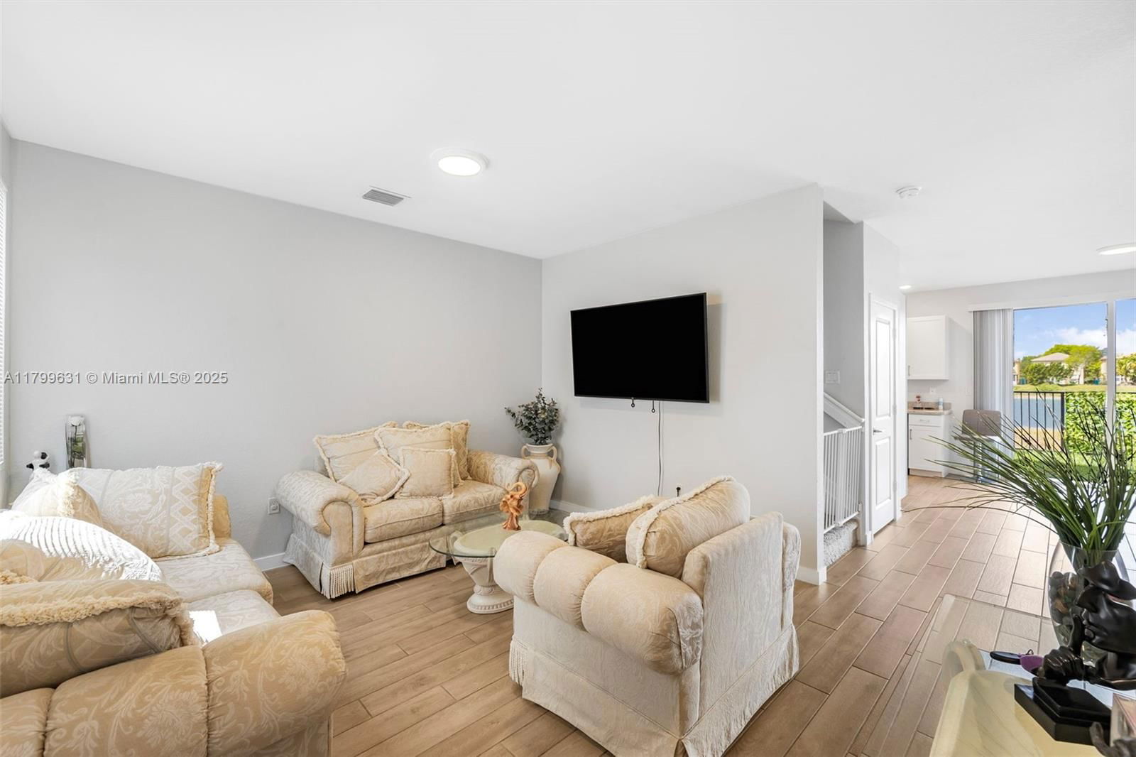 Real estate property located at 1176 23rd Ave, Miami-dade, Towns At Seascape, Homestead, FL