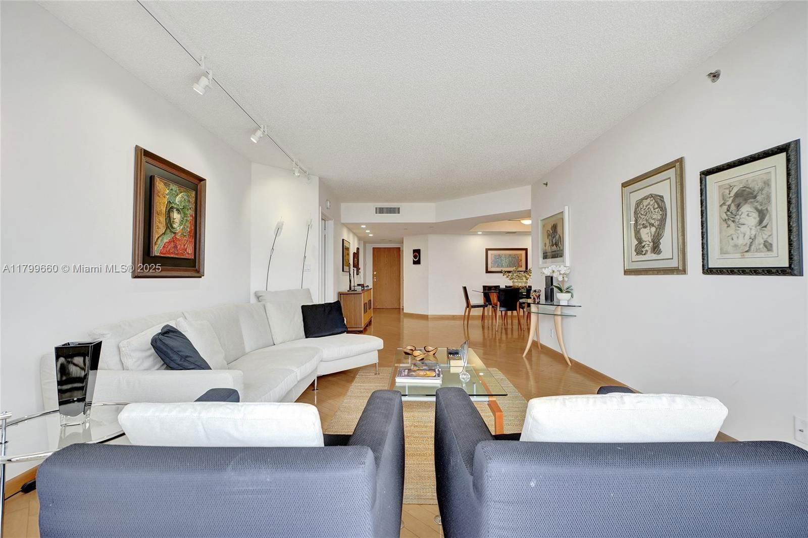 Real estate property located at 3598 Yacht Club Dr #1101, Miami-dade, Harbor Tws At The Waterwa, Aventura, FL