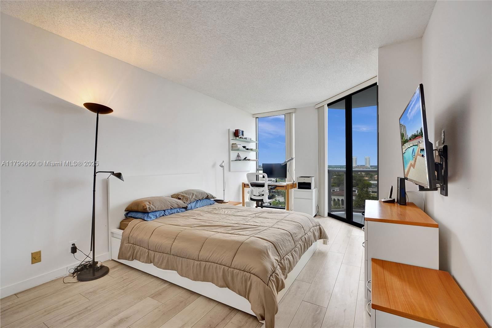 Real estate property located at 3598 Yacht Club Dr #1101, Miami-dade, Harbor Tws At The Waterwa, Aventura, FL