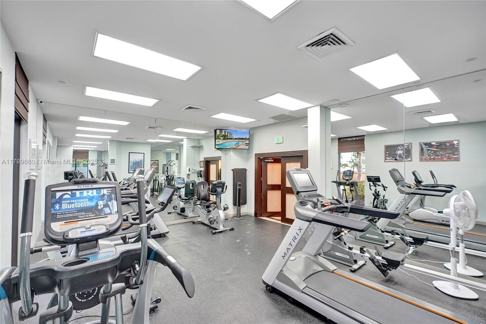 Real estate property located at 3598 Yacht Club Dr #1101, Miami-dade, Harbor Tws At The Waterwa, Aventura, FL