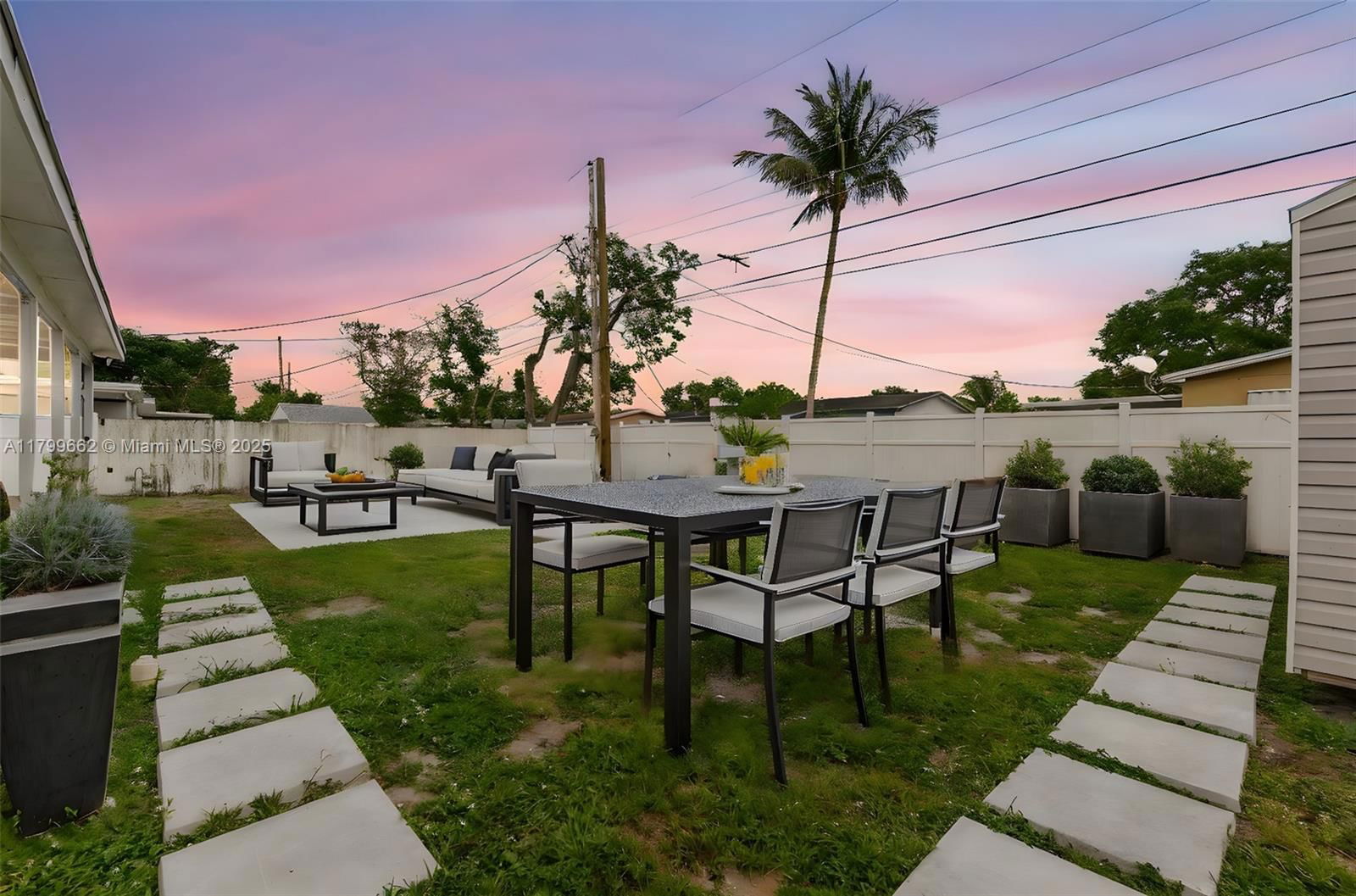 Real estate property located at 241 68th Ave, Broward, Boulevard Heights Sec 7, Hollywood, FL