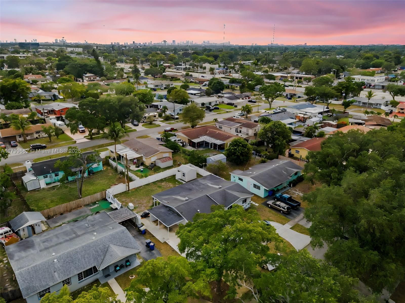 Real estate property located at 241 68th Ave, Broward, Boulevard Heights Sec 7, Hollywood, FL