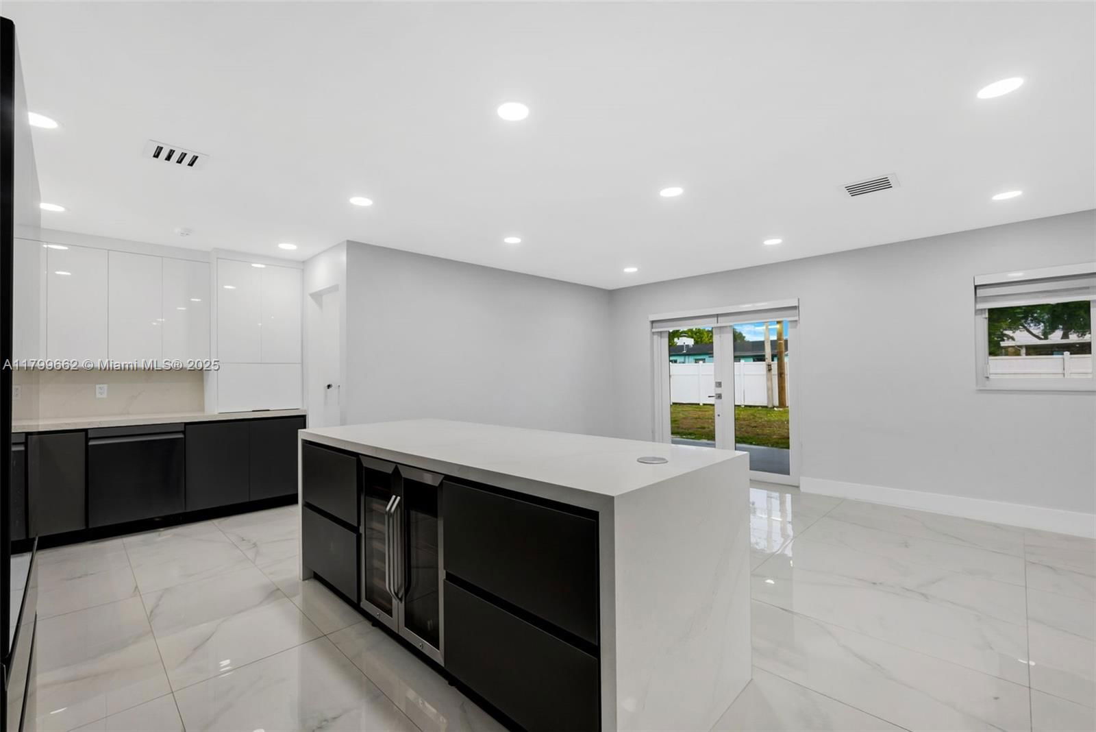 Real estate property located at 241 68th Ave, Broward, Boulevard Heights Sec 7, Hollywood, FL