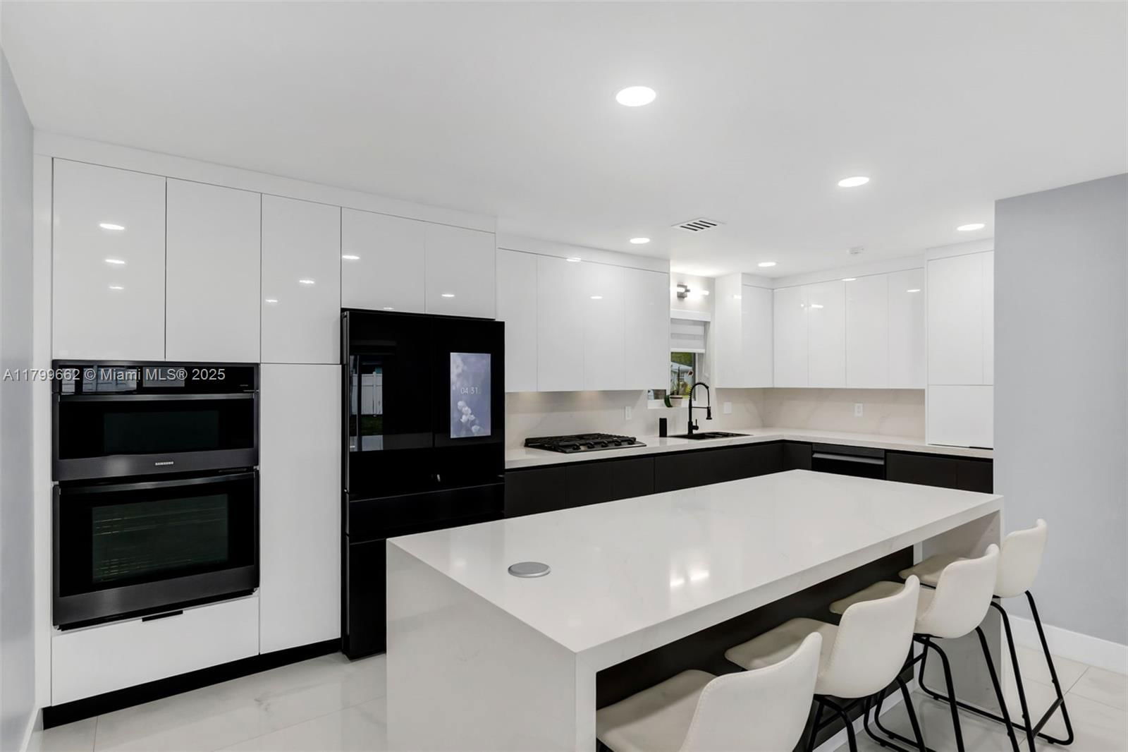 Real estate property located at 241 68th Ave, Broward, Boulevard Heights Sec 7, Hollywood, FL