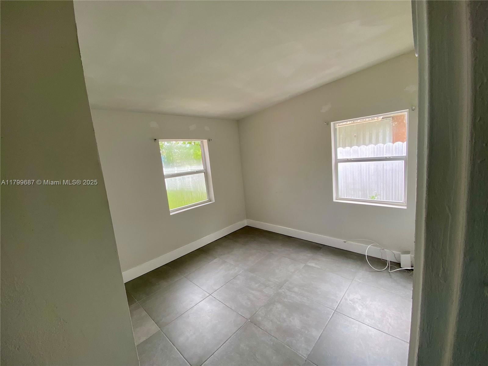 Real estate property located at 2340 Service Rd, Miami-dade, Magnolia Gardens Consolid, Opa-Locka, FL