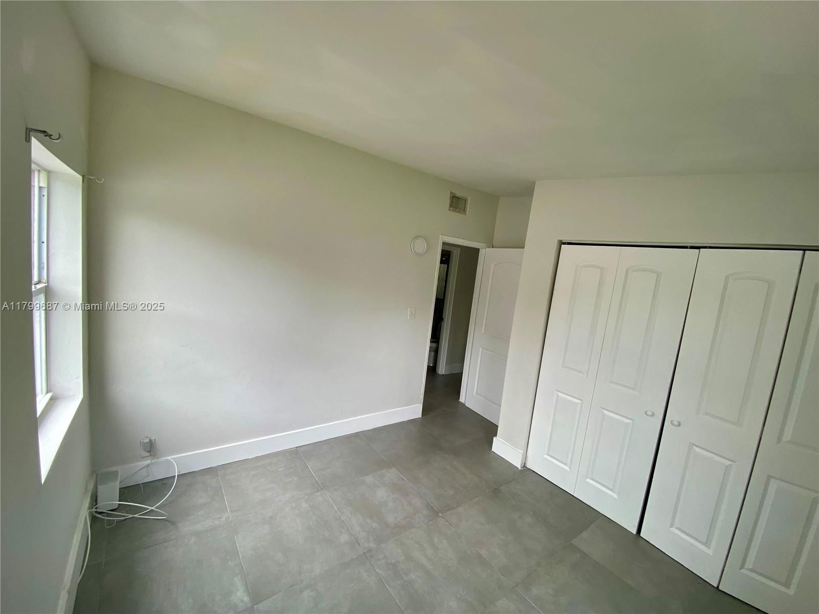 Real estate property located at 2340 Service Rd, Miami-dade, Magnolia Gardens Consolid, Opa-Locka, FL