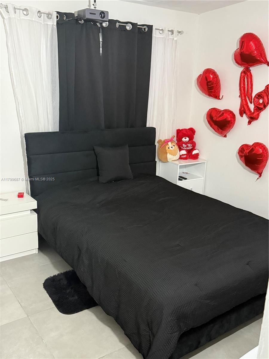 Real estate property located at 2340 Service Rd, Miami-dade, Magnolia Gardens Consolid, Opa-Locka, FL