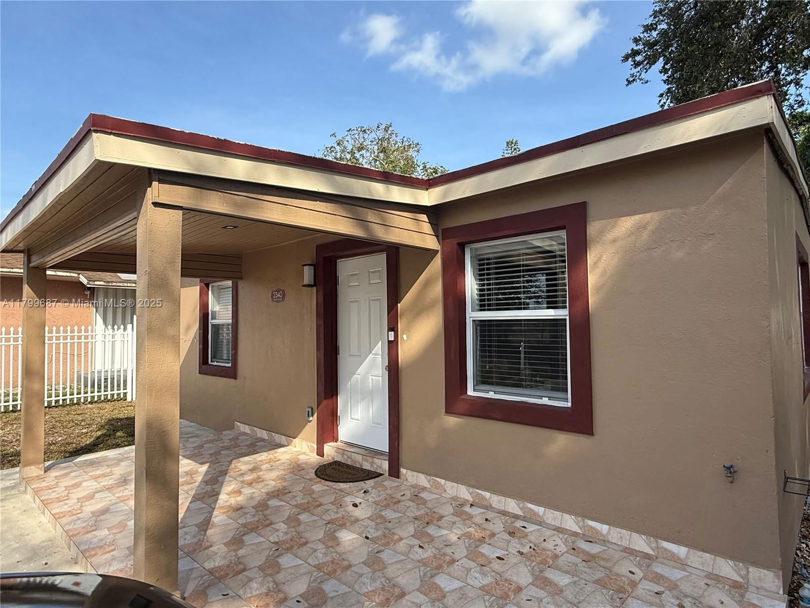 Real estate property located at 2340 Service Rd, Miami-dade, Magnolia Gardens Consolid, Opa-Locka, FL