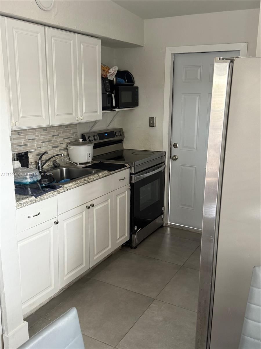Real estate property located at 2340 Service Rd, Miami-dade, Magnolia Gardens Consolid, Opa-Locka, FL