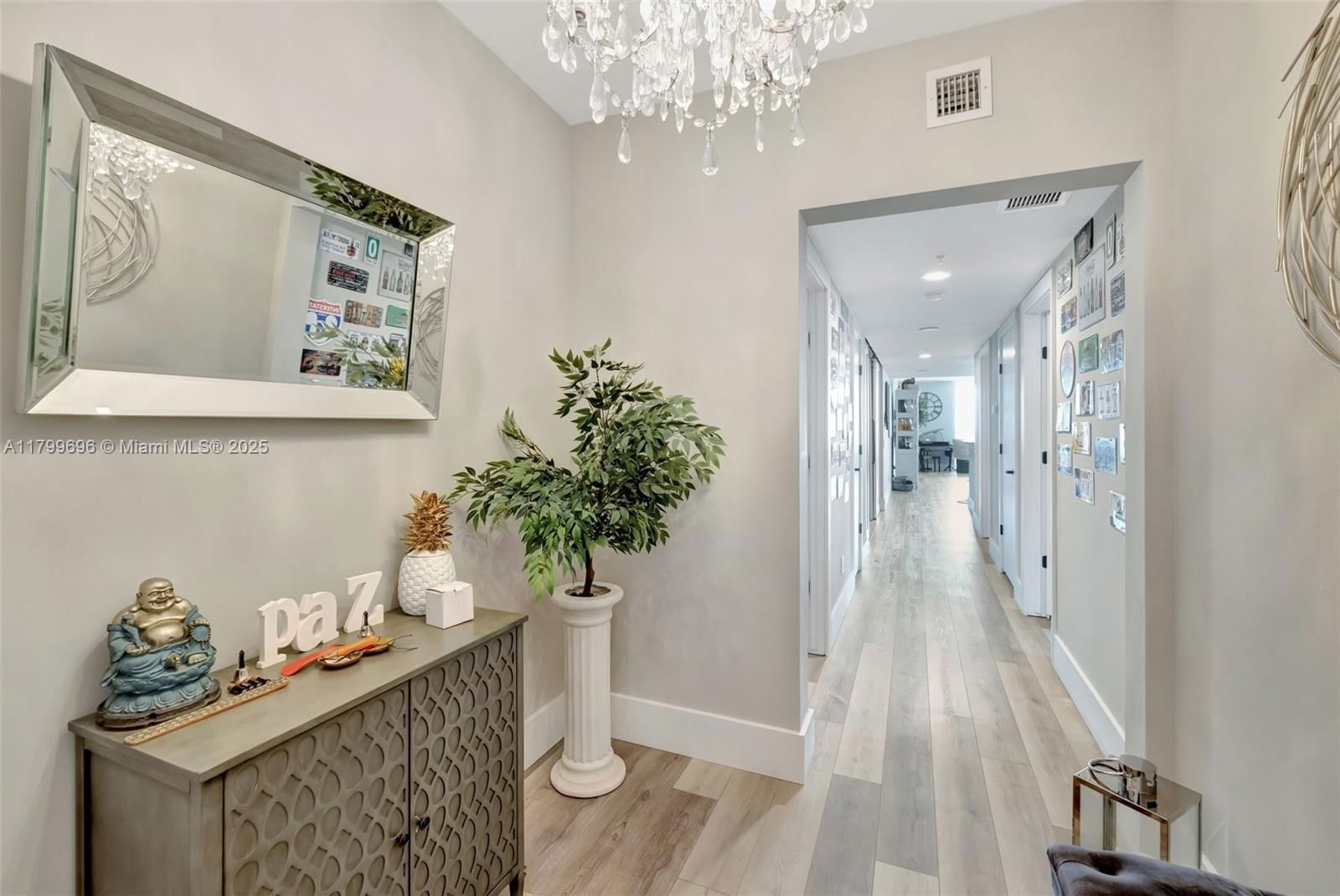 Real estate property located at 14951 Royal Oaks Ln #1409, Miami-dade, The Oaks I Condo, North Miami, FL