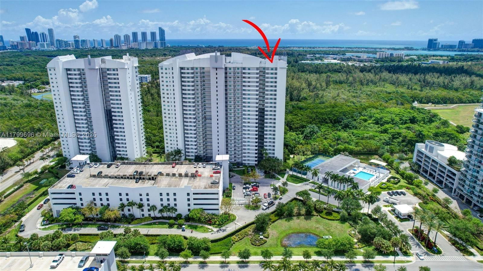Real estate property located at 14951 Royal Oaks Ln #1409, Miami-dade, The Oaks I Condo, North Miami, FL