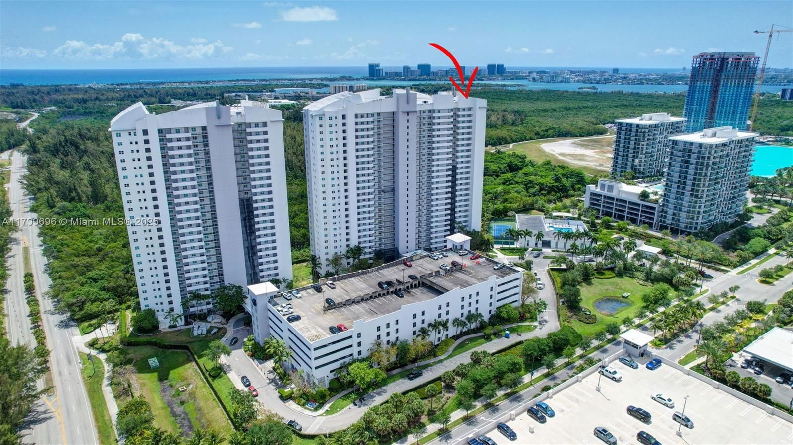 Real estate property located at 14951 Royal Oaks Ln #1409, Miami-dade, The Oaks I Condo, North Miami, FL