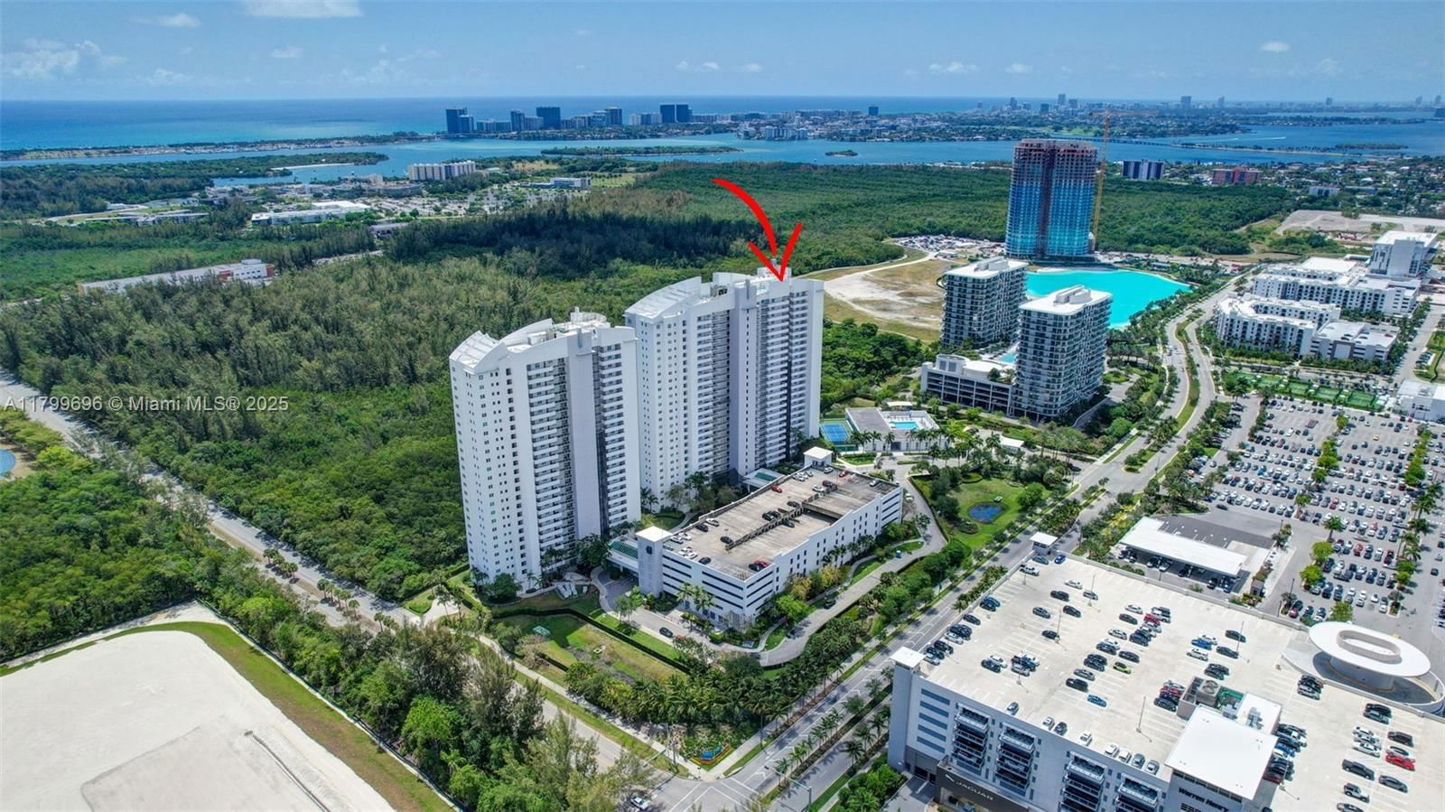 Real estate property located at 14951 Royal Oaks Ln #1409, Miami-dade, The Oaks I Condo, North Miami, FL
