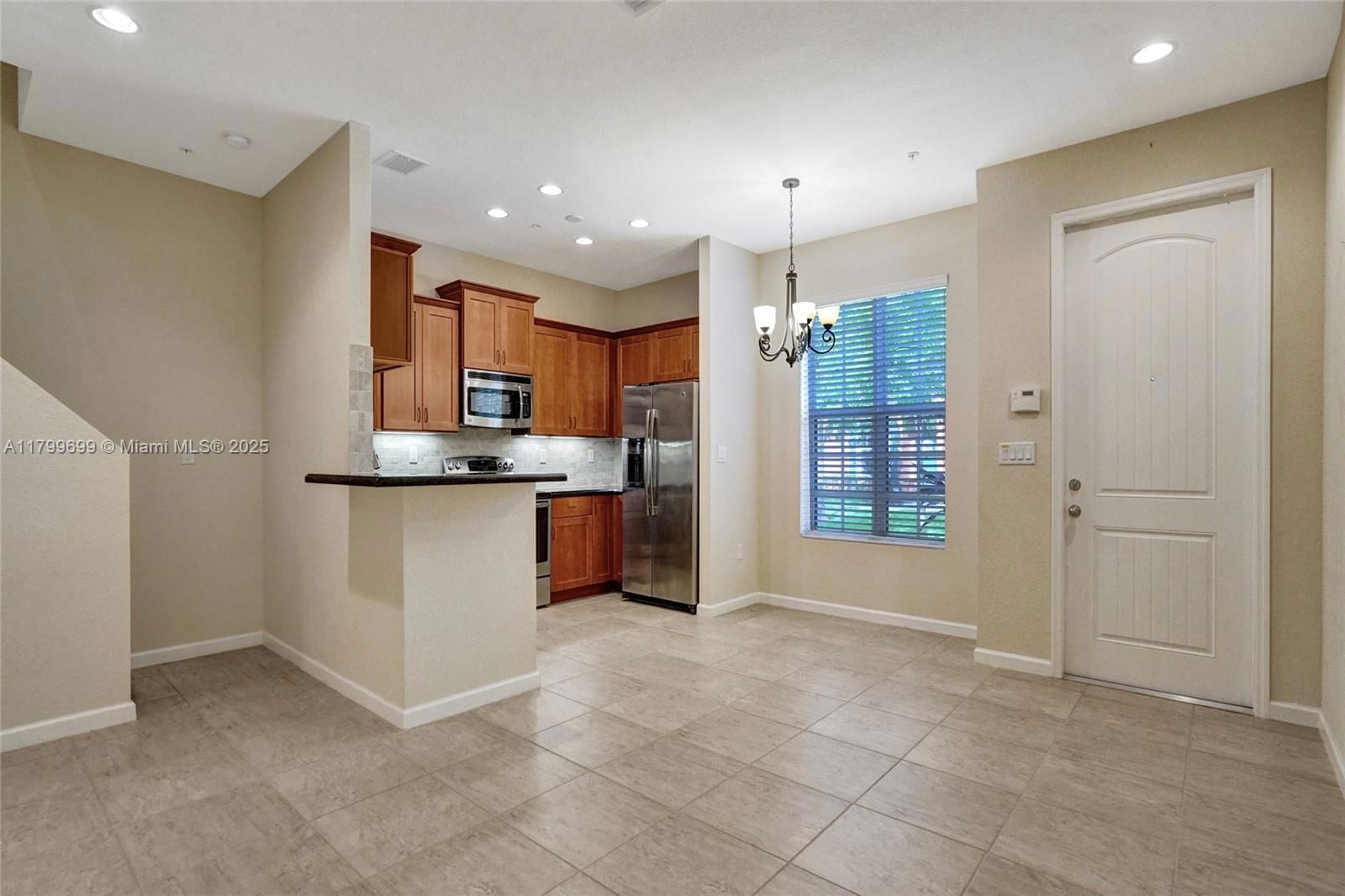 Real estate property located at 701 2nd Ln, Broward, Cypress Grove, Pompano Beach, FL
