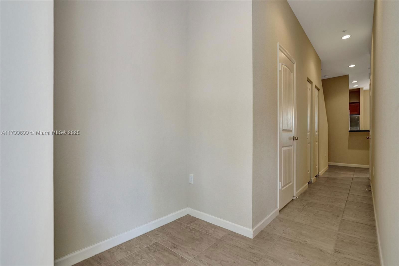 Real estate property located at 701 2nd Ln, Broward, Cypress Grove, Pompano Beach, FL
