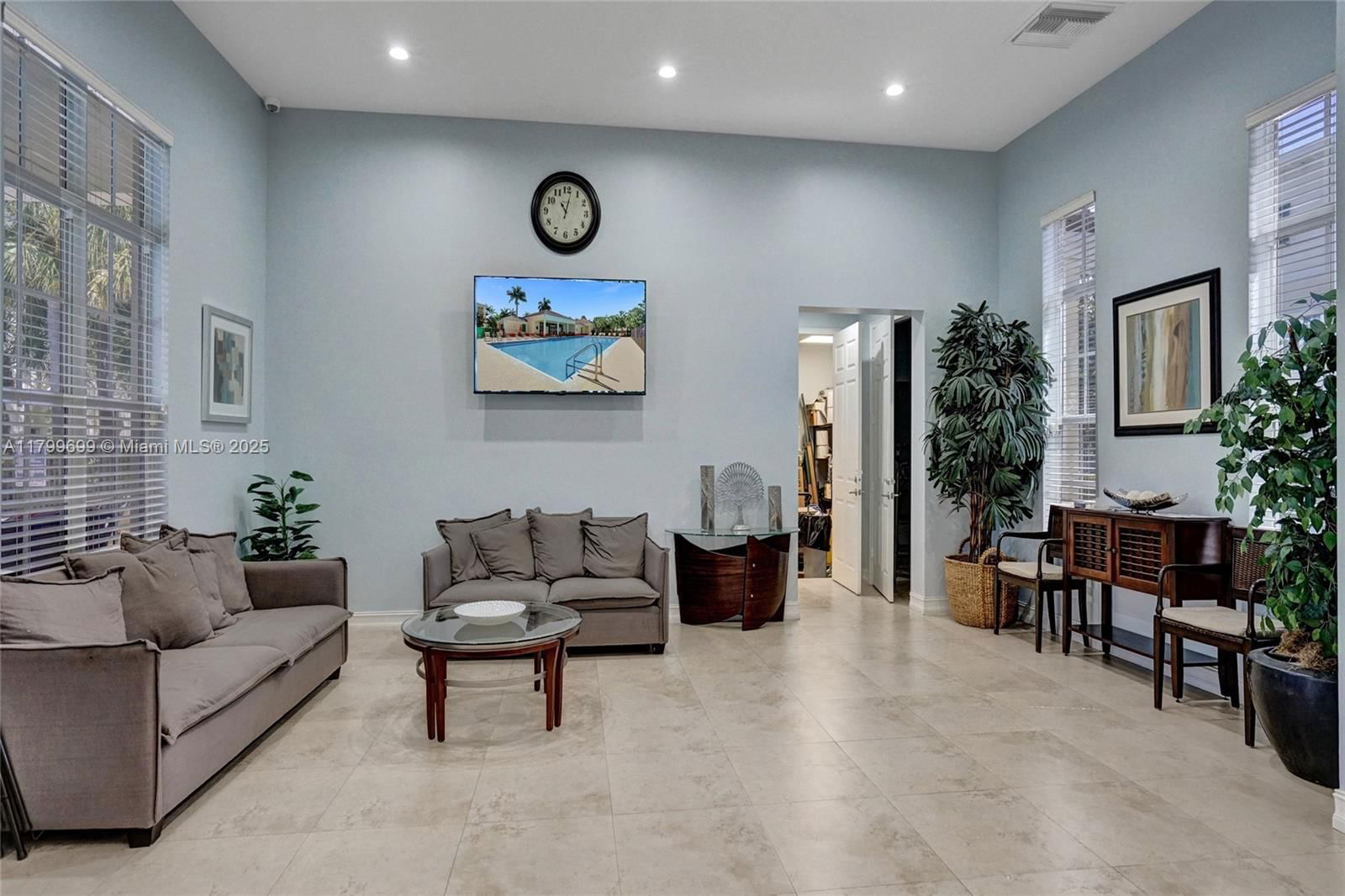 Real estate property located at 701 2nd Ln, Broward, Cypress Grove, Pompano Beach, FL