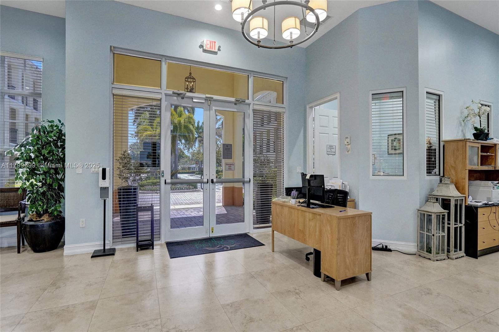 Real estate property located at 701 2nd Ln, Broward, Cypress Grove, Pompano Beach, FL