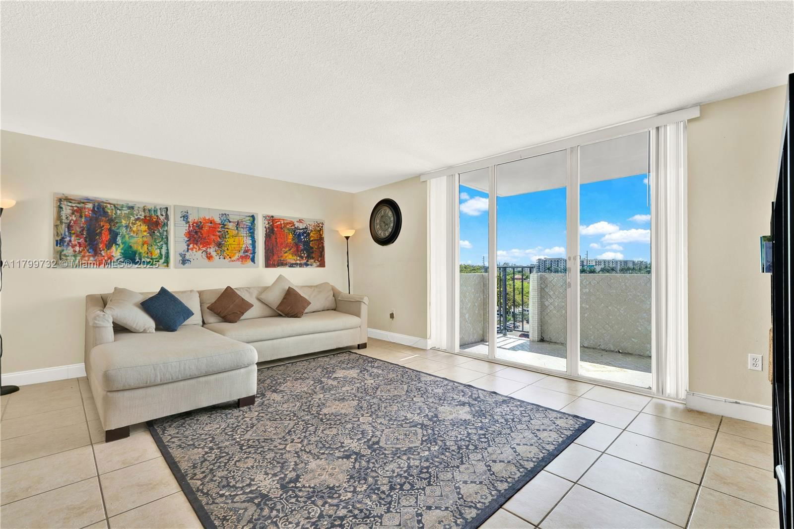 Real estate property located at 2750 183rd St #504, Miami-dade, Commodore Plaza Condo, Aventura, FL