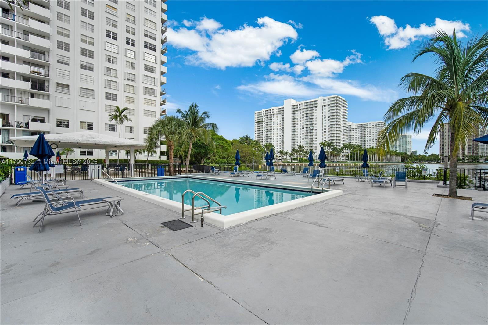Real estate property located at 2750 183rd St #504, Miami-dade, Commodore Plaza Condo, Aventura, FL