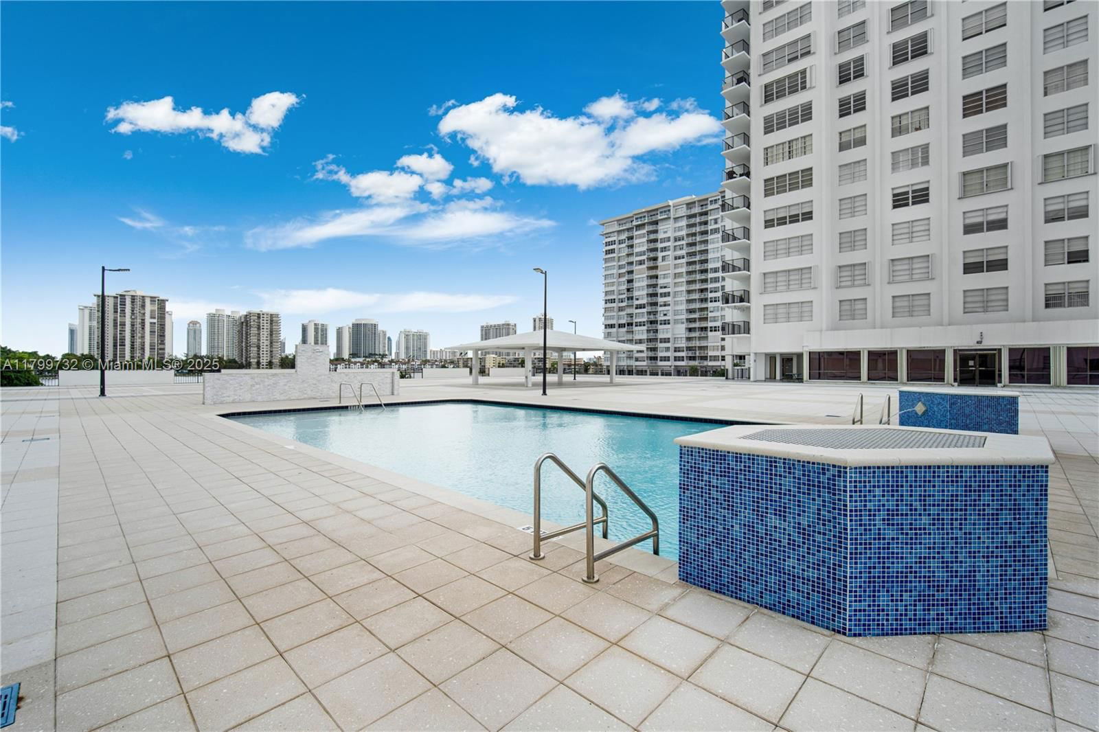Real estate property located at 2750 183rd St #504, Miami-dade, Commodore Plaza Condo, Aventura, FL