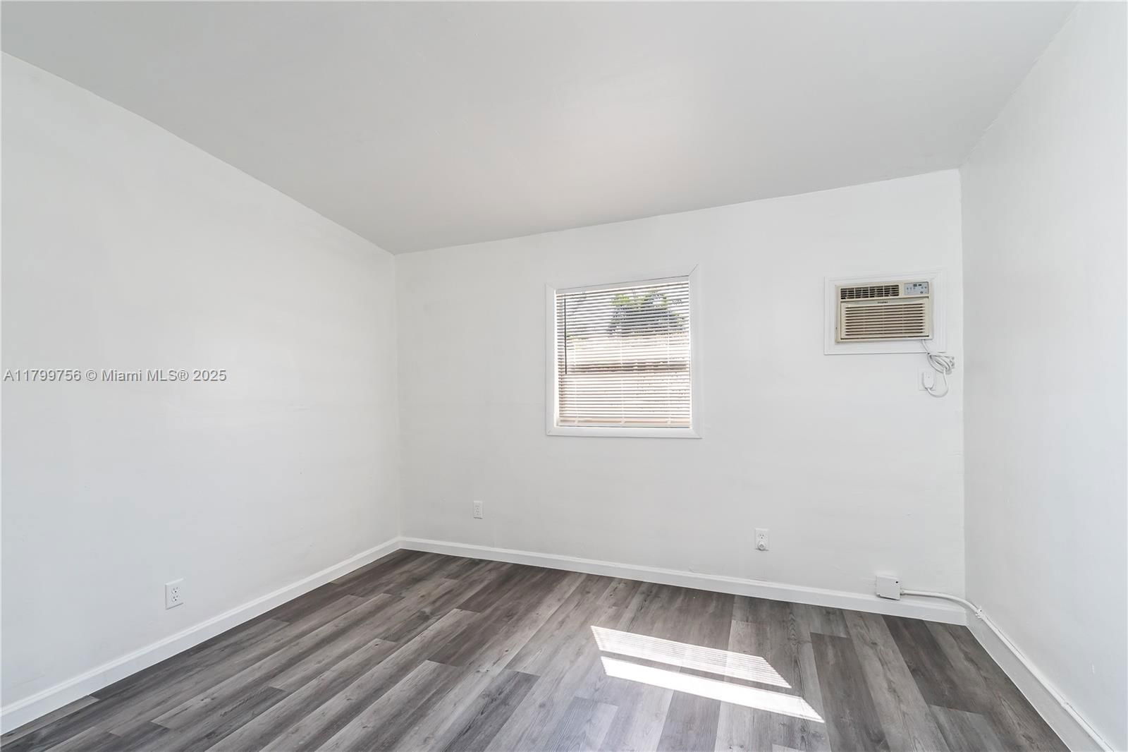 Real estate property located at 51 27th Ct, Palm Beach, Rolling Green Ridge 1st A, Boynton Beach, FL