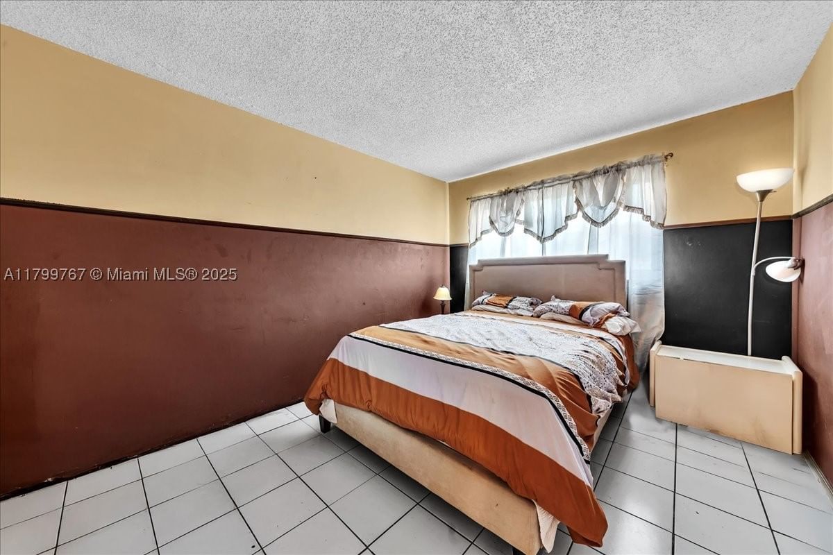 Real estate property located at 2451 41st Ave #304, Broward, Cypress Tree Condo Bldg 5, Lauderhill, FL