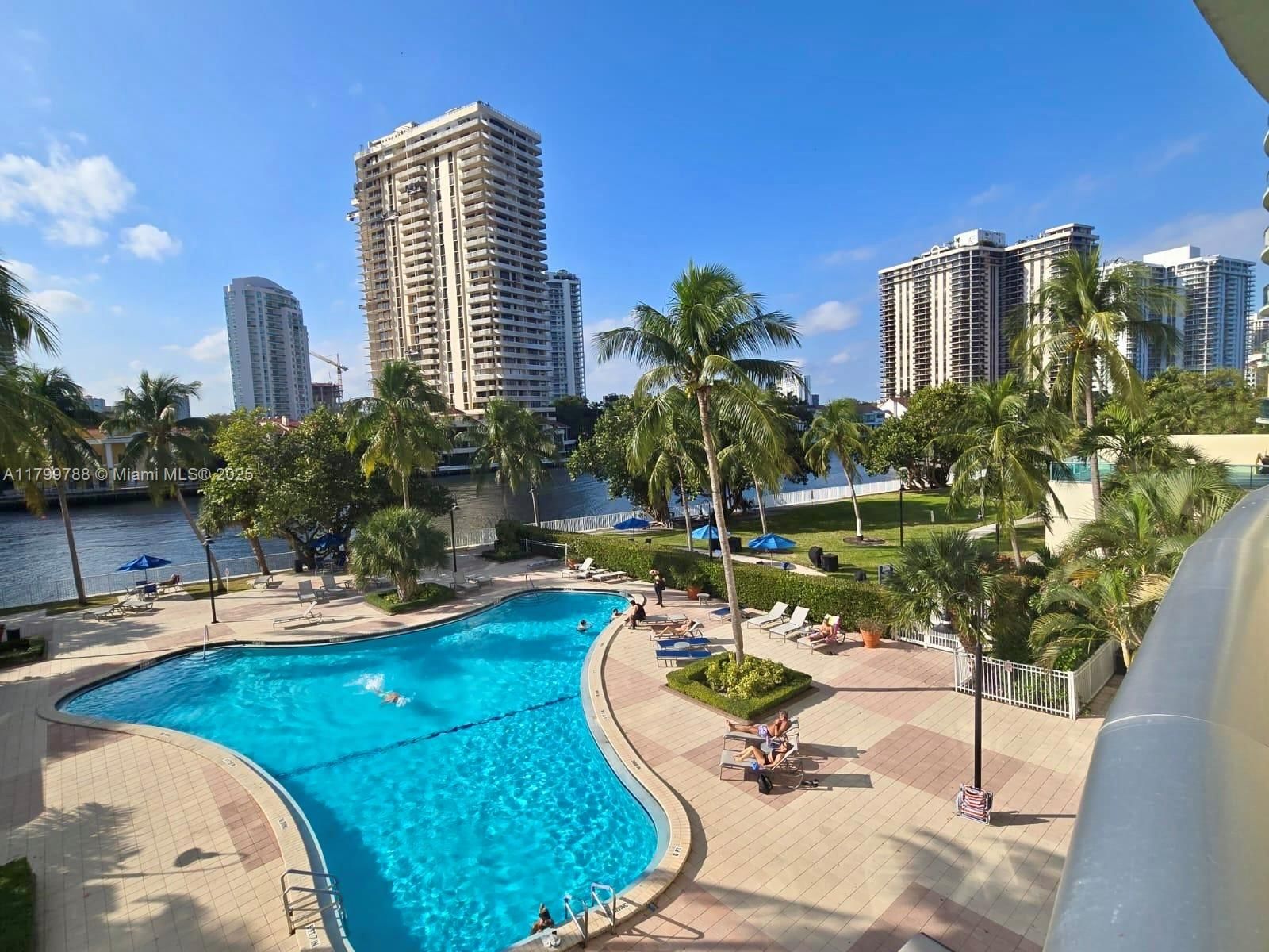 Real estate property located at 19390 Collins Ave #303, Miami-dade, Oceanview Building A Cond, Sunny Isles Beach, FL